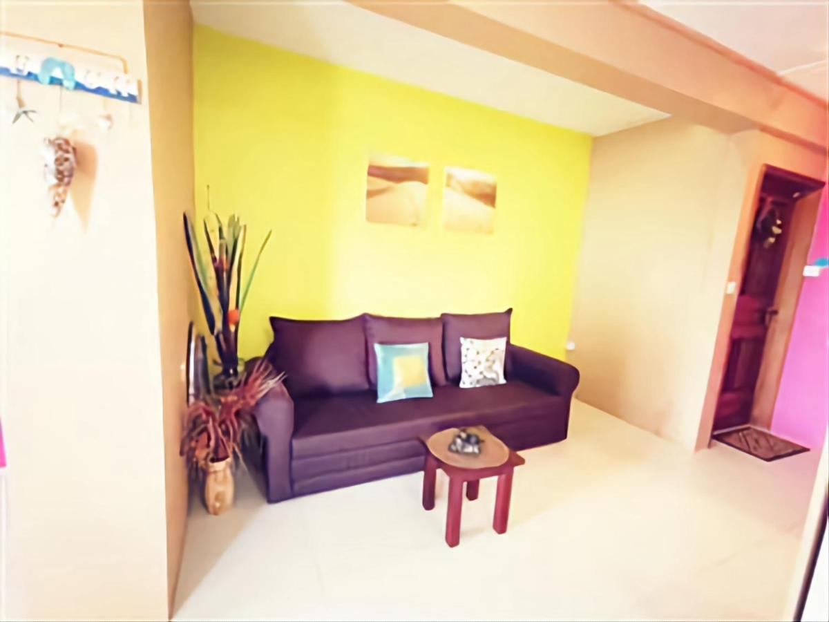 Konkan Apartment Flic en Flac Экстерьер фото